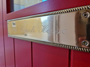 8 Coach House
